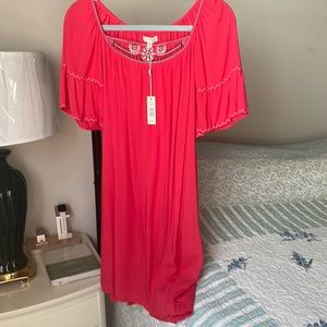 Max Studio adorable feminine little dress